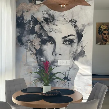 아파트 Quesada Be *