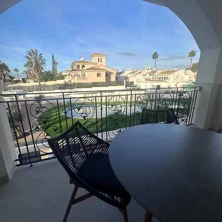 Lejlighed Quesada Be *